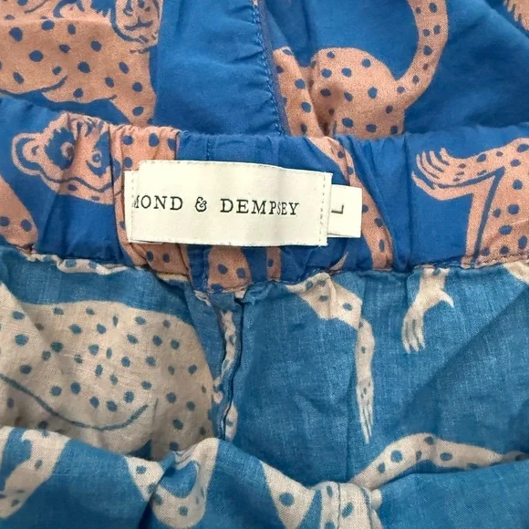 Desmond & Dempsey Blue and Pink Women’s Pajamas with Animal Print - Picture 3 of 4